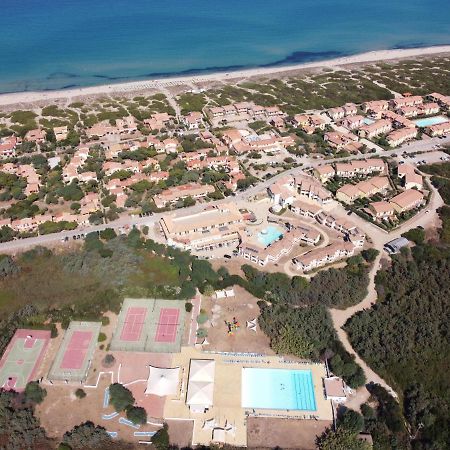 Aparthotel Baia Delle Mimose Badesi Zewnętrze zdjęcie